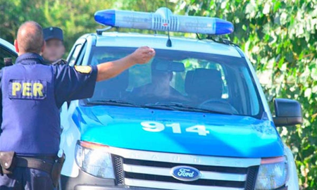 Un joven de 18 años fue asesinado por su propio padre tras una discusión con un vecino. Un joven de 18 años fue asesinado por su propio padre tras una discusión con un vecino.