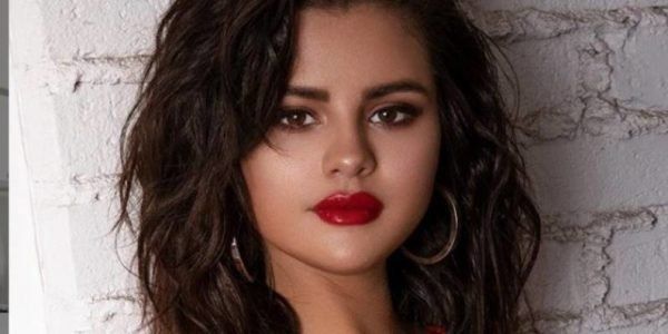 Selena Gómez hace un repaso sobre su vida y sorprende con la idea de un documental