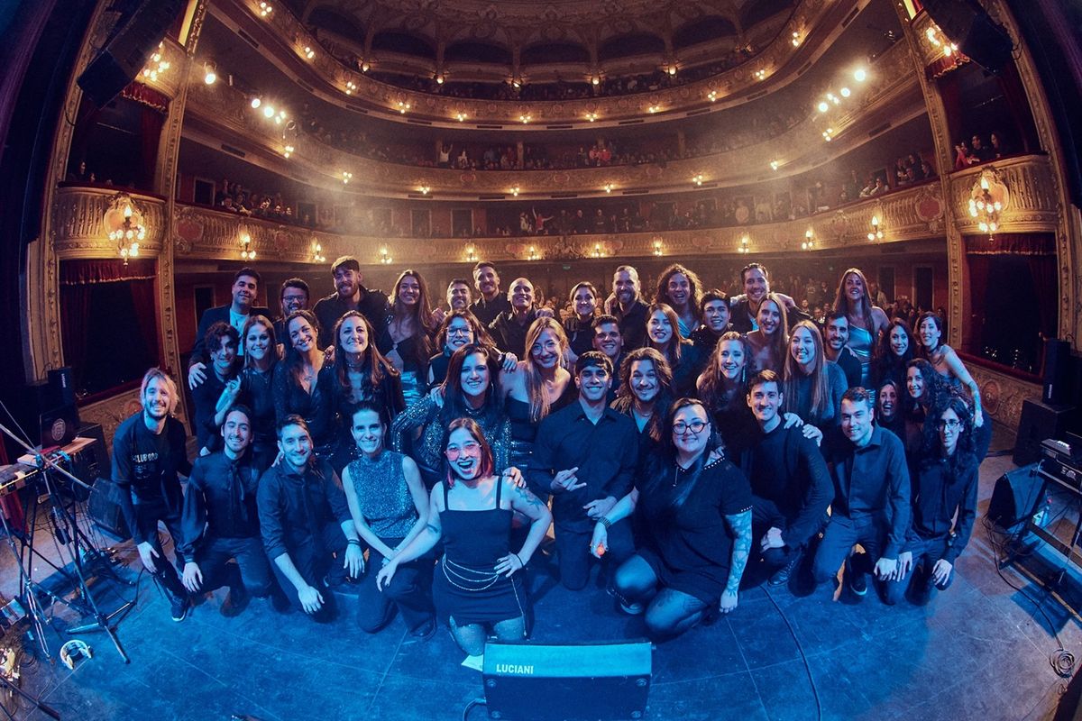 Se inauguran muestras en los museos y salas municipales, habrá conciertos, paseos turísticos y eventos como la 9° Expo Holística. Se inauguran muestras en los museos y salas municipales, habrá conciertos, paseos turísticos y eventos como la 9° Expo Holística.