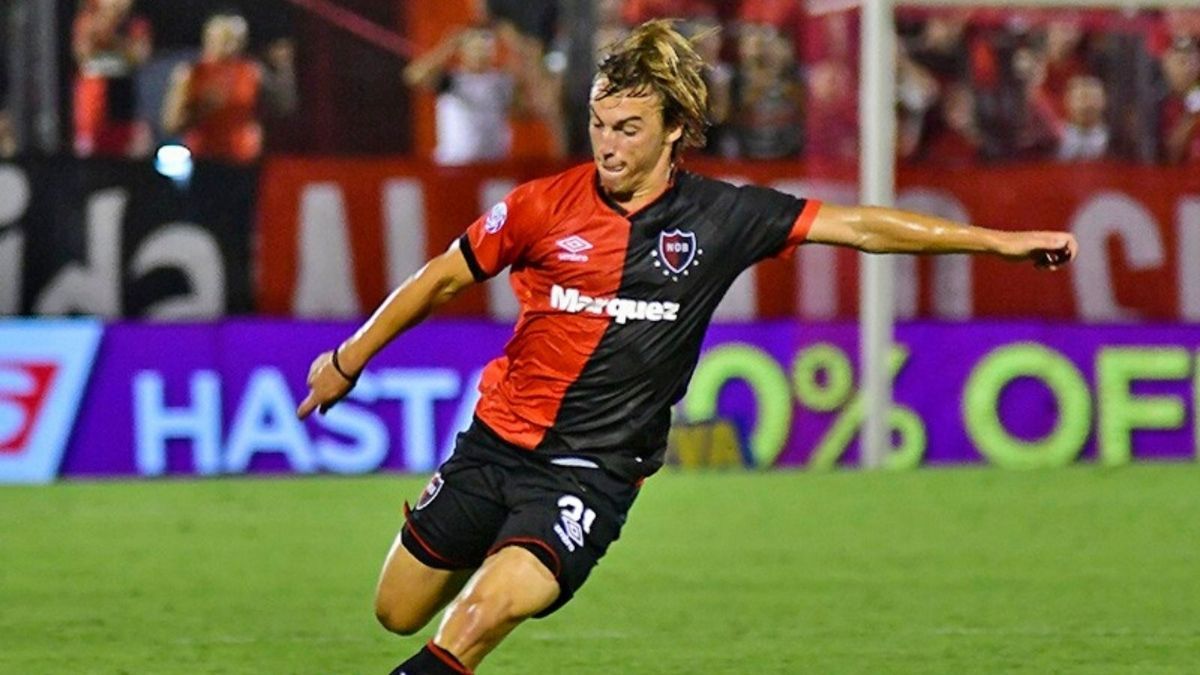 Jerónimo Cacciabue apareció en el radar de Unión para reforzar la mitad de la cancha.