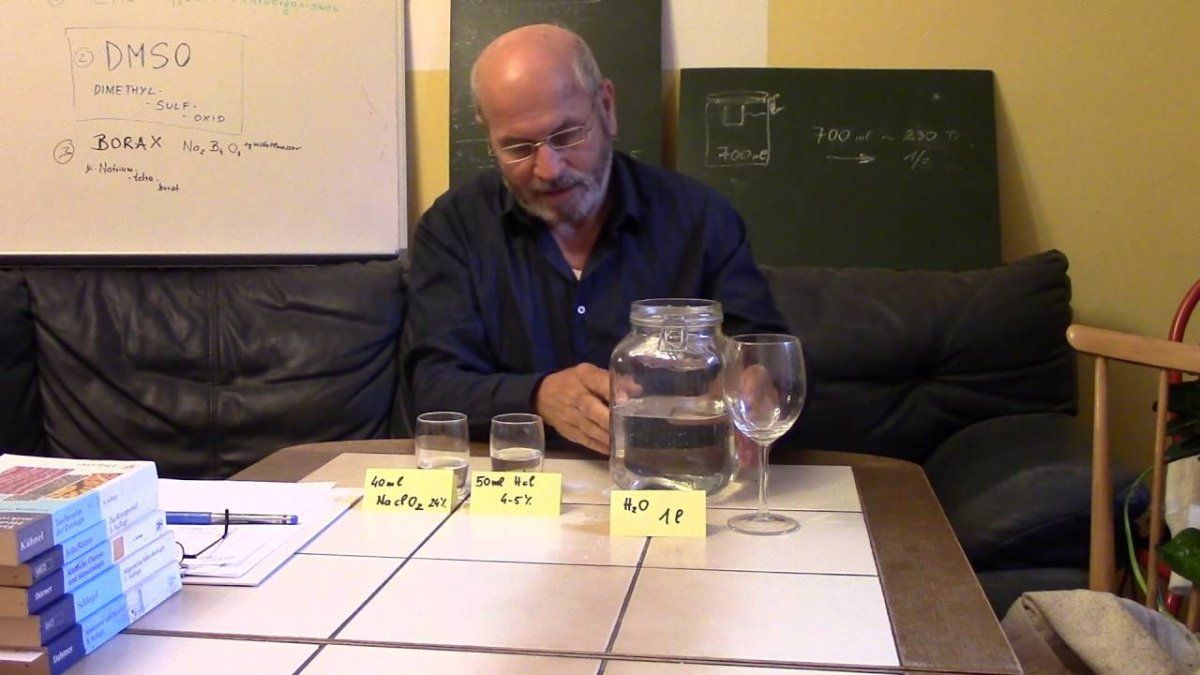 Muere por coronavirus otro genio del movimiento antivacunas