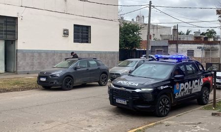 El trabajador de la Escuela Nuestra Señora de Lourdes había sido denunciado en marzo de 2024 por otra alumna, según confirmaron autoridades de la institución. El trabajador de la Escuela Nuestra Señora de Lourdes había sido denunciado en marzo de 2024 por otra alumna, según confirmaron autoridades de la institución.