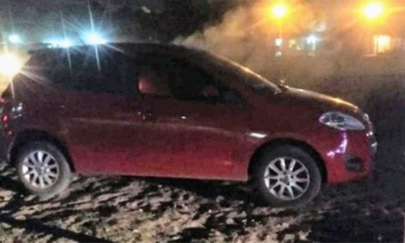 Se sospecha que los detenidos integran un grupo que habría realizado las tres balaceras en la noche del miércoles. Los ataques se produjeron también contra dos dependencias del Servicio Penitenciario. Se sospecha que los detenidos integran un grupo que habría realizado las tres balaceras en la noche del miércoles. Los ataques se produjeron también contra dos dependencias del Servicio Penitenciario.