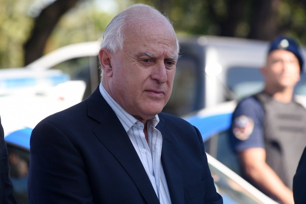 Lifschitz, expresó su “más profundo pesar” por el fallecimiento de cinco rosarinos