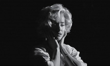 Dakota Johnson encarna a Marilyn Monroe en el cortometraje dirigido por Maggie Gyllenhaal.