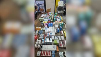 Un perito informático detectó un listado con el stock disponible y facturas de compra.
