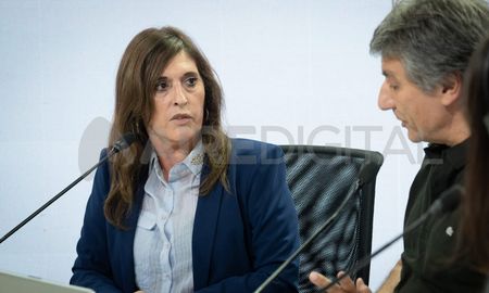 Molina aspira a la intendencia de Santa Fe. Molina aspira a la intendencia de Santa Fe.