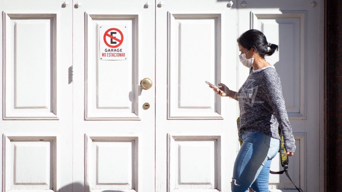 La restricción en la circulación regirá en seis departamentos de la provincia de Santa Fe desde el sábado.&nbsp;