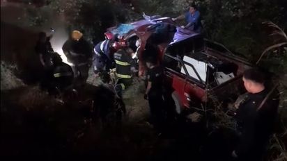 Accidente fatal en Esperanza: al menos un muerto y varios heridos tras el vuelco de una camioneta