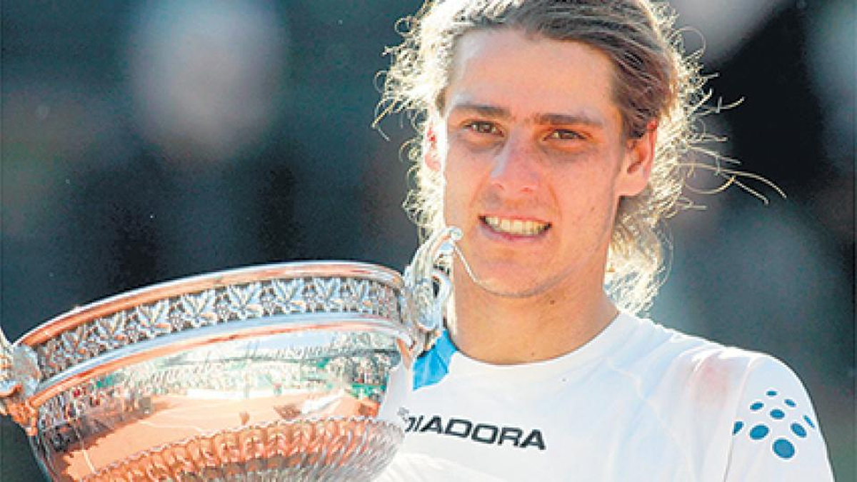En 1978 nace en la ciudad bonaerense de Adrogué el extenista Gastón Gaudio, ganar el torneo de Roland Garros en 2004.