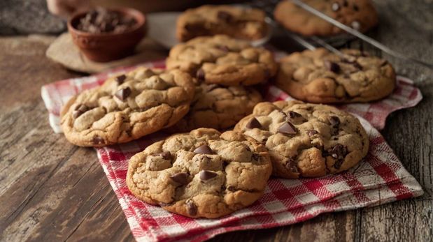 La receta para hacer cookies al estilo New York, pero saludables.
