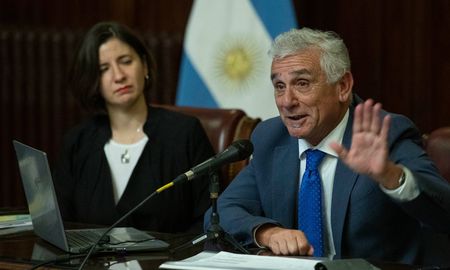 El secretario de Justicia, Gabriel Somaglia presentó la renuncia al goberndor Omar Perotti.&nbsp;