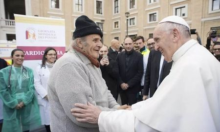 Francisco celebrará el próximo domingo la misa por la IV Jornada Mundial de los Pobres en el Vaticano. Francisco celebrará el próximo domingo la misa por la IV Jornada Mundial de los Pobres en el Vaticano.