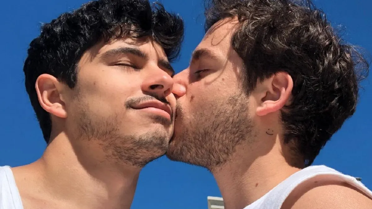 Fernando Dente visitó LAM, junto a su novio.