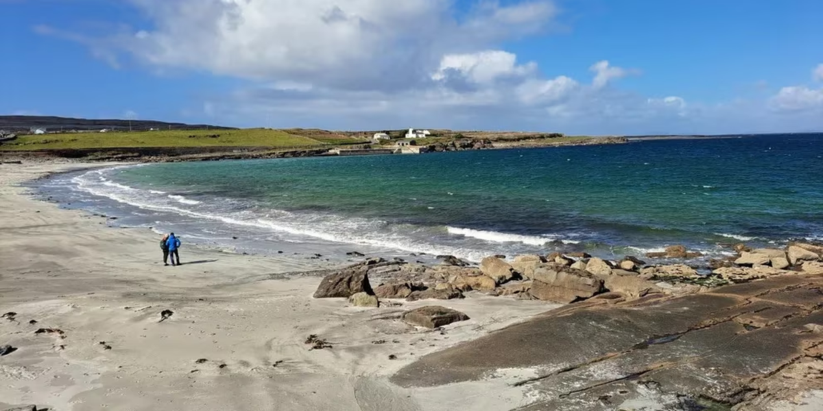 La isla paradisíaca que ofrece $43 millones de pesos por vivir allí: cómo inscribirse y cuáles son los requisitos