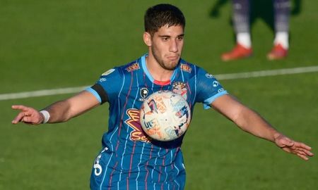 Leonel Picco retiró todas sus pertenencias del Club Arsenal de Sarandí, y comunicó a la dirigencia del viaducto que va a continuar su carrera en Colón Leonel Picco retiró todas sus pertenencias del Club Arsenal de Sarandí, y comunicó a la dirigencia del viaducto que va a continuar su carrera en Colón