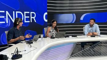 Como en ediciones anteriores, la conducción estará a cargo de los periodistas de AIRE, Hipólito Ruiz y Alejandra Pautasso. Además participó Ignacio Mendoza, periodista de judiciales.