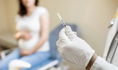 Una mujer embarazada que no estaba vacunada es el primer caso en el mundo de flurona, la infección simultánea entre covid-19 y gripe. Una mujer embarazada que no estaba vacunada es el primer caso en el mundo de flurona, la infección simultánea entre covid-19 y gripe.