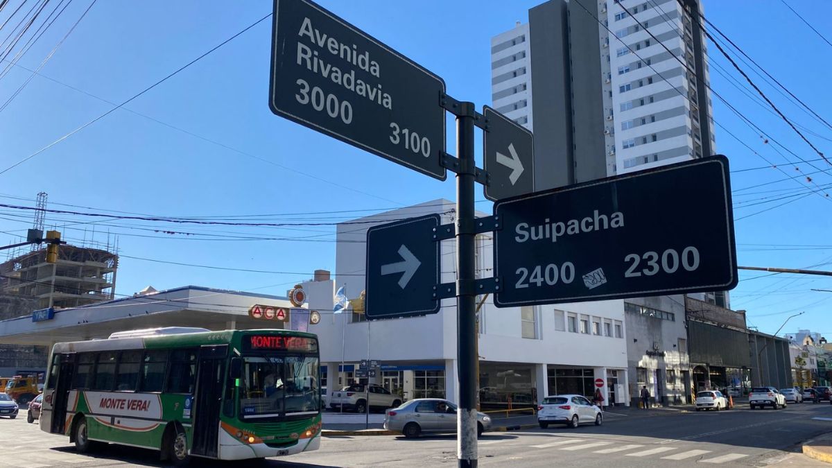 Calle suipacha tendrá habilitado el giro a la derecha para todos los vehículos a partir del próximo 1 de octubre.