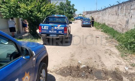 El cadáver de la víctima fue levantado y enviado a la morgue judicial. El cadáver de la víctima fue levantado y enviado a la morgue judicial.