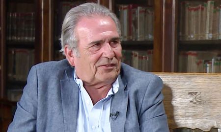 En diálogo con Aire de Santa Fe, Ricardo Olivera, presidente el Partido Justicialista destacó que Reutemann “fue un dirigente político que marcó una época, más allá de que pueda ser un dirigente político controvertido”. En diálogo con Aire de Santa Fe, Ricardo Olivera, presidente el Partido Justicialista destacó que Reutemann “fue un dirigente político que marcó una época, más allá de que pueda ser un dirigente político controvertido”.