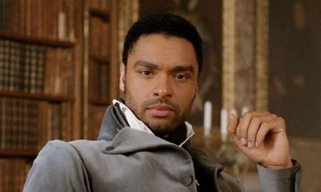 Regé-Jean Page será el protagonista de la nueva película de los hermanos Russo y Noah Hawley. Regé-Jean Page será el protagonista de la nueva película de los hermanos Russo y Noah Hawley.
