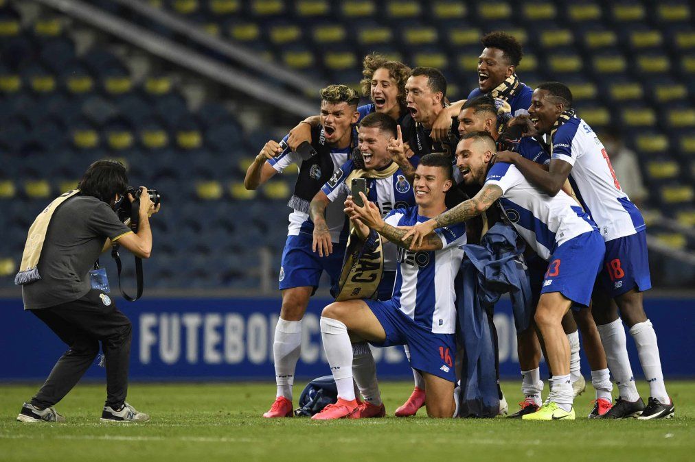 Porto derrot&oacute; al Spoting Lisboa y se consagr&oacute; campe&oacute;n de la liga dom&eacute;stica de Portugal.