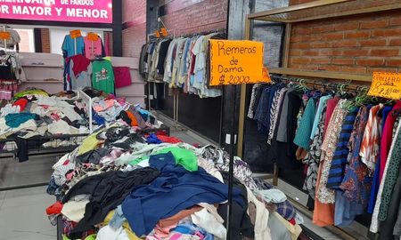 El 84% de la ropa usada que ingresó al país lo hizo por Jujuy, principalmente desde Chile. El 84% de la ropa usada que ingresó al país lo hizo por Jujuy, principalmente desde Chile.