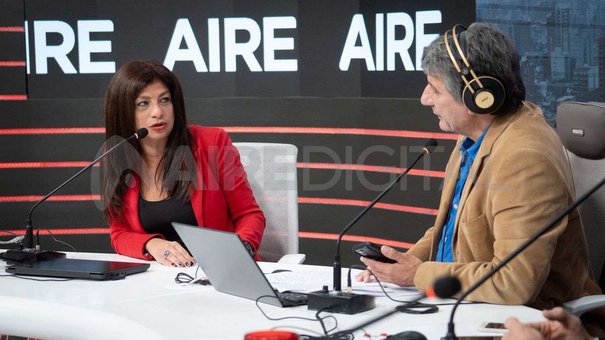Gabriela Solano fue presidenta del Concejo Municipal de Santo Tomé y forma parte del equipo de Paco Garibaldi en la lista Adelante. Gabriela Solano fue presidenta del Concejo Municipal de Santo Tomé y forma parte del equipo de Paco Garibaldi en la lista Adelante.