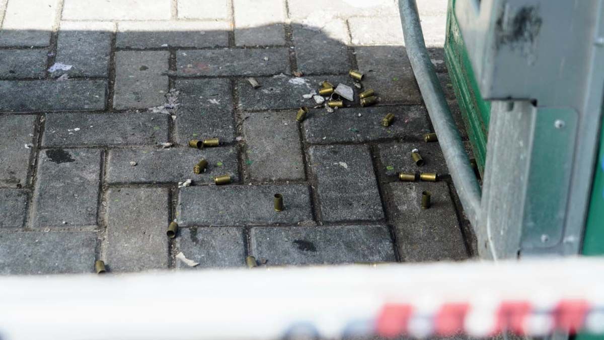 Más de 50 vainas servidas calibre 45 fueron encontradas en Rosario en pleno microcentro.&nbsp;