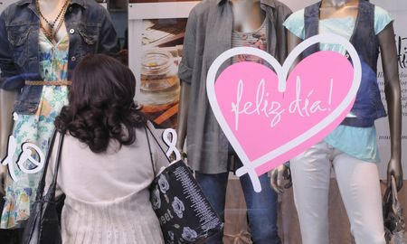 Ventas por el día de la madre: cayeron 3,2% Ventas por el día de la madre: cayeron 3,2%
