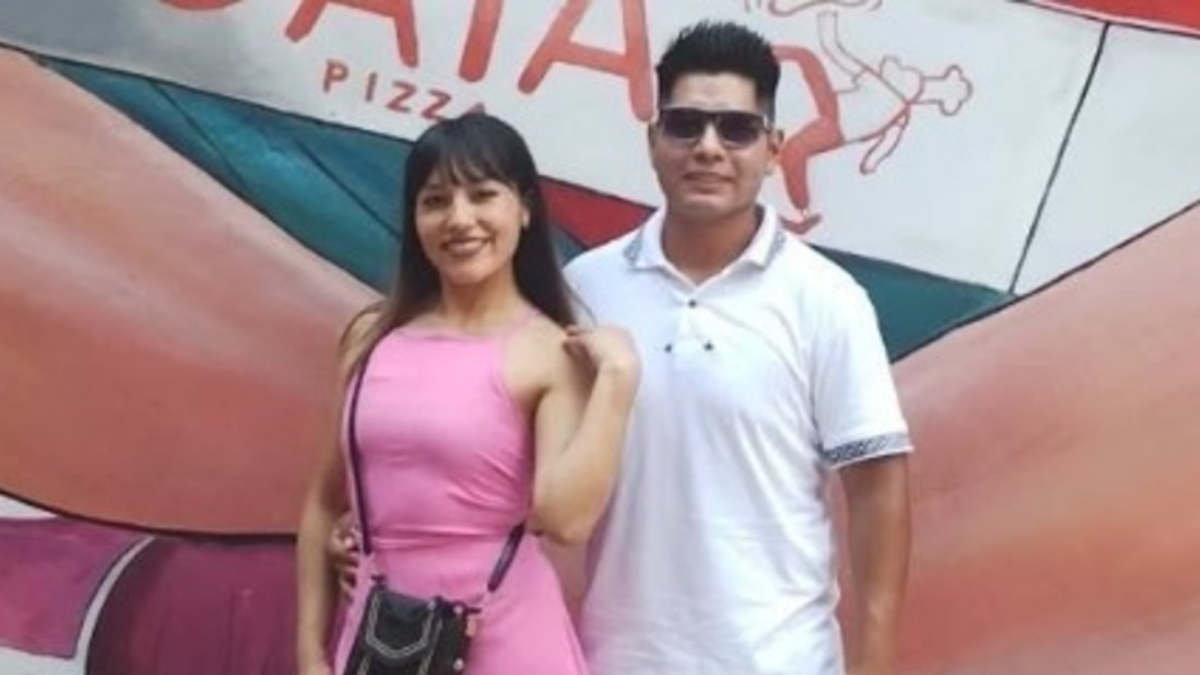 Merlín Díaz Silva (30), la víctima de la estafa, junto a su pareja. Merlín Díaz Silva (30), la víctima de la estafa, junto a su pareja.