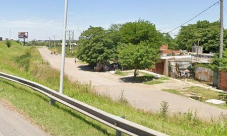 La ciudad de Rosario sumó un nuevo episodio de violencia extrema este jueves por la tarde, tras un nuevo homicidio. La ciudad de Rosario sumó un nuevo episodio de violencia extrema este jueves por la tarde, tras un nuevo homicidio.
