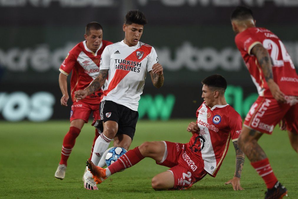 River y Argentinos Juniors empataron 1-1 por la Copa Diego Maradona.