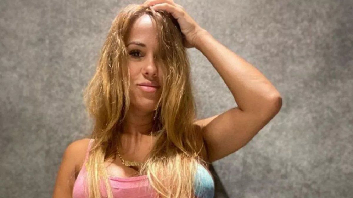 El increíble tatuaje que se realizó Barby Silenzi en toda su espalda