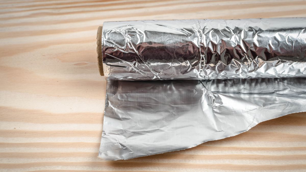 Este m&eacute;todo con papel aluminio ayuda a limpiar el inodoro.