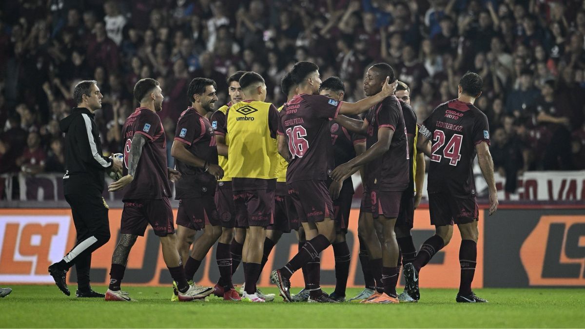 Lanús venció 1 a 0 a Banfield y se quedó con el Clásico del Sur.