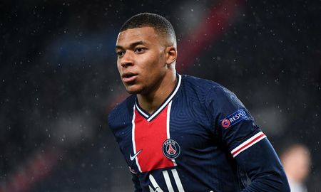 Kylian Mbappé no renovó con el París Saint-Germain y el Real Madrid se mostró interesado en contar con sus servicios. Kylian Mbappé no renovó con el París Saint-Germain y el Real Madrid se mostró interesado en contar con sus servicios.