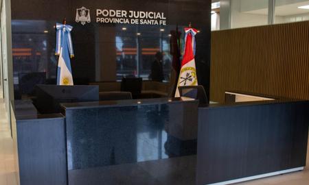El juez Fabio Della Siega está suspendido de sus funciones en forma provisoria. El juez Fabio Della Siega está suspendido de sus funciones en forma provisoria.