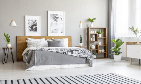 Se refiere específicamente a lo que jamás deberías tener en una habitación si duermes con tu pareja, todo esto para que tu relación no termine arruinándose. Se refiere específicamente a lo que jamás deberías tener en una habitación si duermes con tu pareja, todo esto para que tu relación no termine arruinándose.