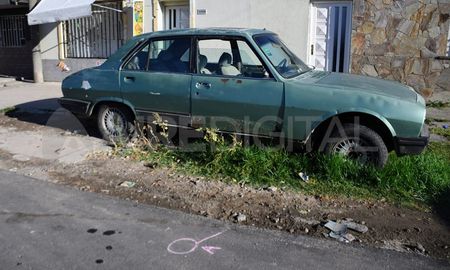 Asesinaron a un hombre de 70 años en Rosario. Asesinaron a un hombre de 70 años en Rosario.
