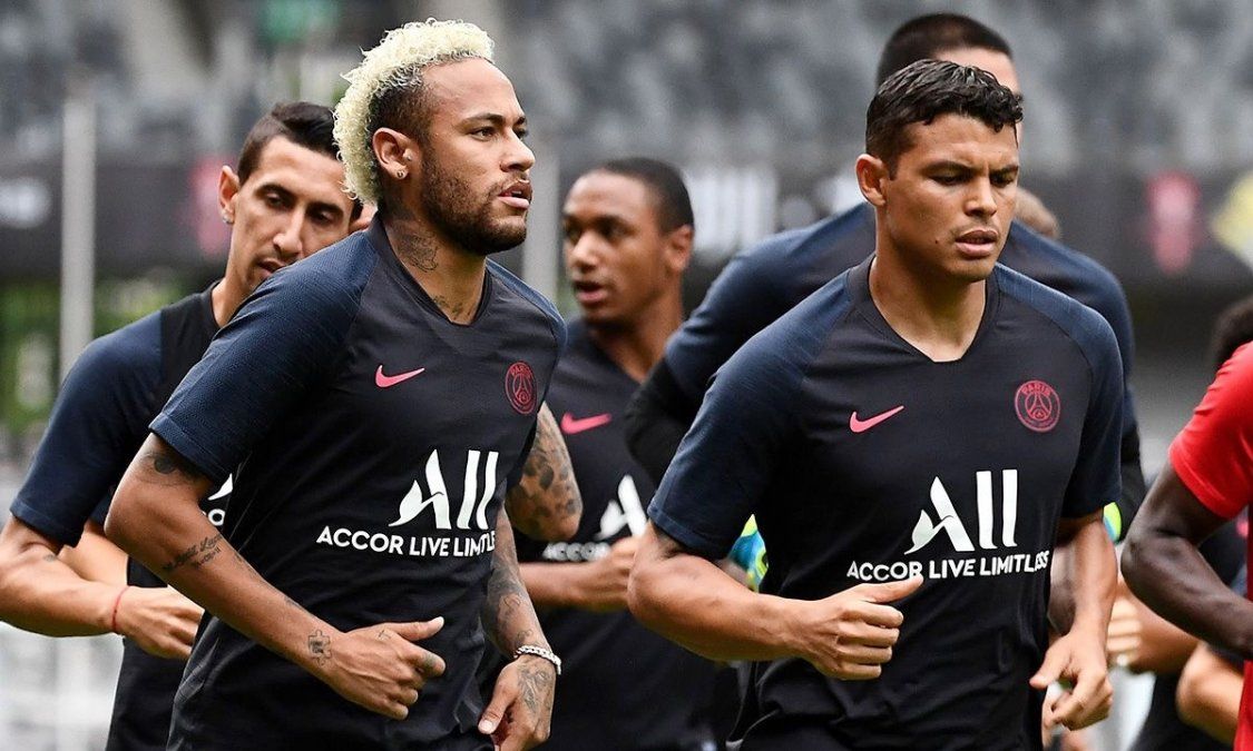 Coronavirus: Neymar y Thiago Silva volvieron a Brasil