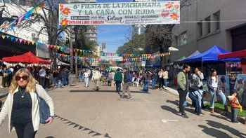 Caña con ruda, música y juegos: así se vive el domingo en El Molino de Santa Fe