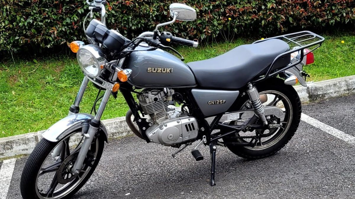 La Suzuki GN-125 se mantiene como una de las motos más buscadas del mercado en Argentina. La Suzuki GN-125 se mantiene como una de las motos más buscadas del mercado en Argentina.