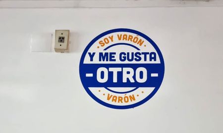 El presidente del Club Náutico El Quilla de la ciudad de Santa Fe, contó que solo retiraron un cartel que generó mayores conflctos. El presidente del Club Náutico El Quilla de la ciudad de Santa Fe, contó que solo retiraron un cartel que generó mayores conflctos.