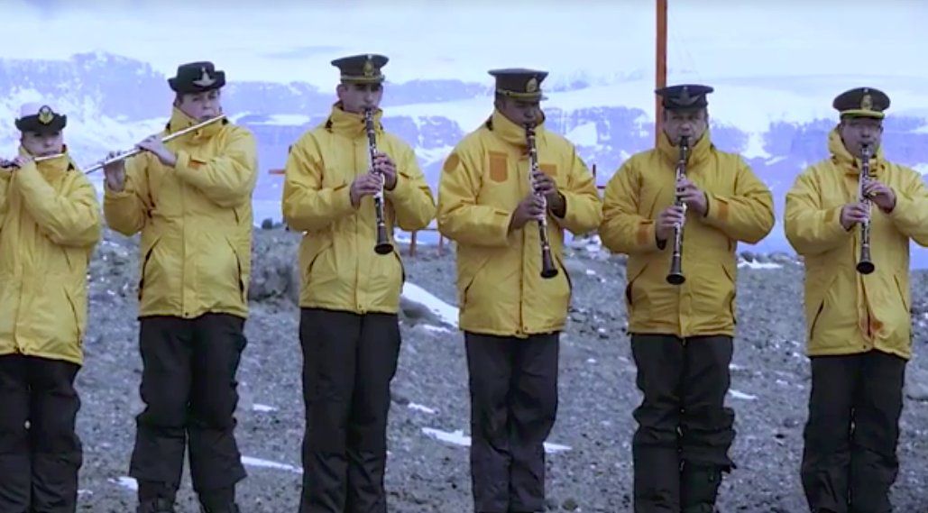 Un recuerdo emocionante: Imagine en la Antártida