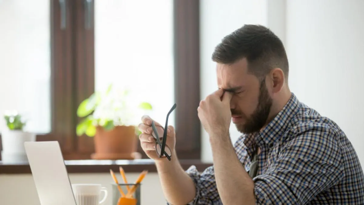 Los espasmos oculares pueden ser causados por problemas de salud. Los espasmos oculares pueden ser causados por problemas de salud.