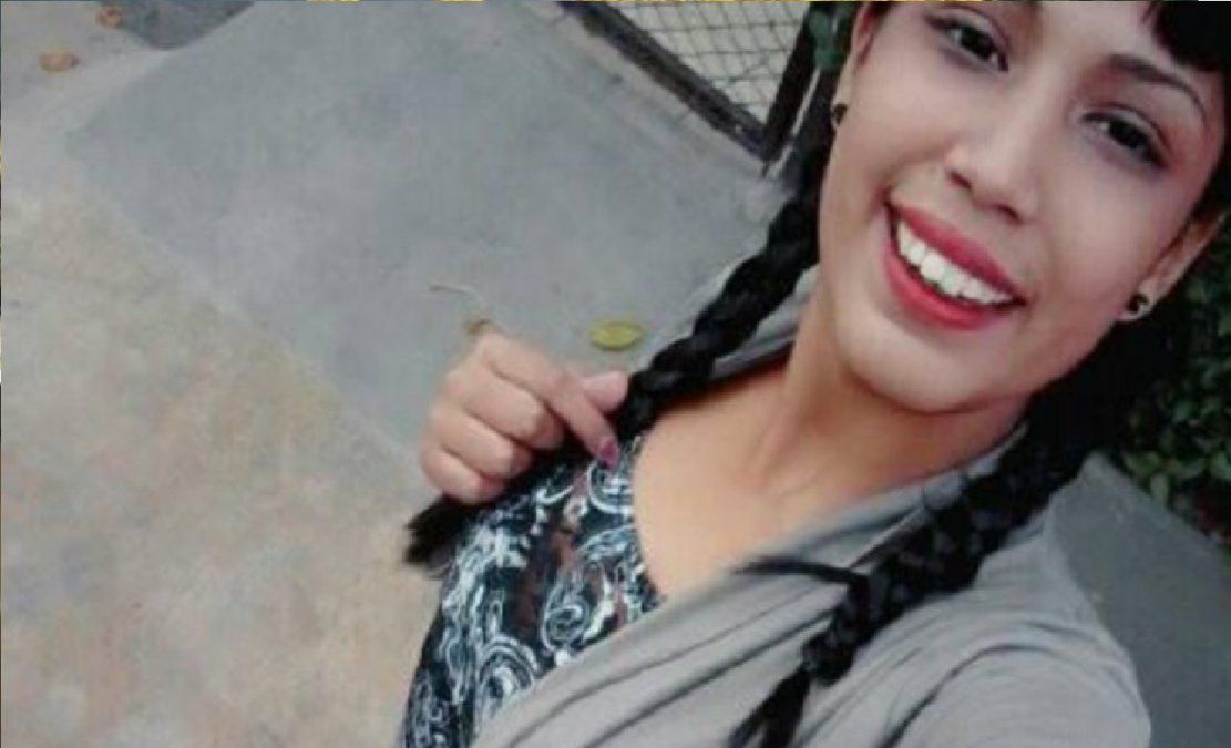 La chica de 18 años perdió la vida luego de recibir una bala perdida de un tiroteo que se produjo este jueves por la noche en el barrio La Gloria de Godoy Cruz