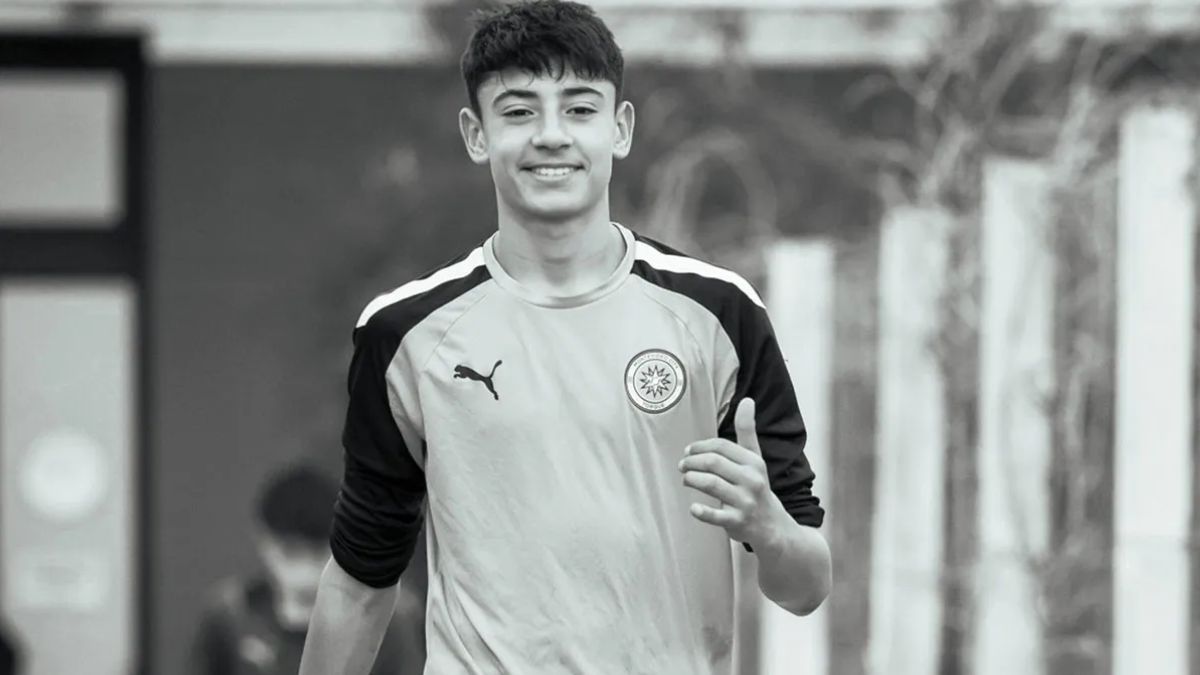 Asesinaron en plena Navidad de Uruguay a un arquero de 14 años ¡Conmoción en el fútbol!. Asesinaron en plena Navidad de Uruguay a un arquero de 14 años ¡Conmoción en el fútbol!.