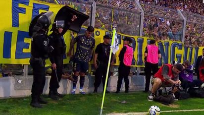El incómodo momento que le tocó vivir a Leandro Paredes contra Rosario Central: 